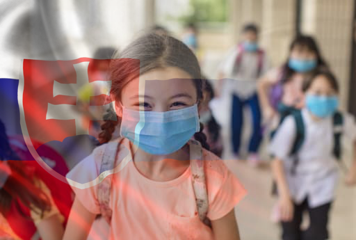 В Словакии ученики начальной школы должны носить маски во время занятий